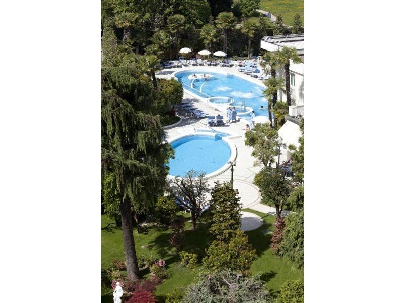 Hotel Due Torri Abano Terme Esterno foto